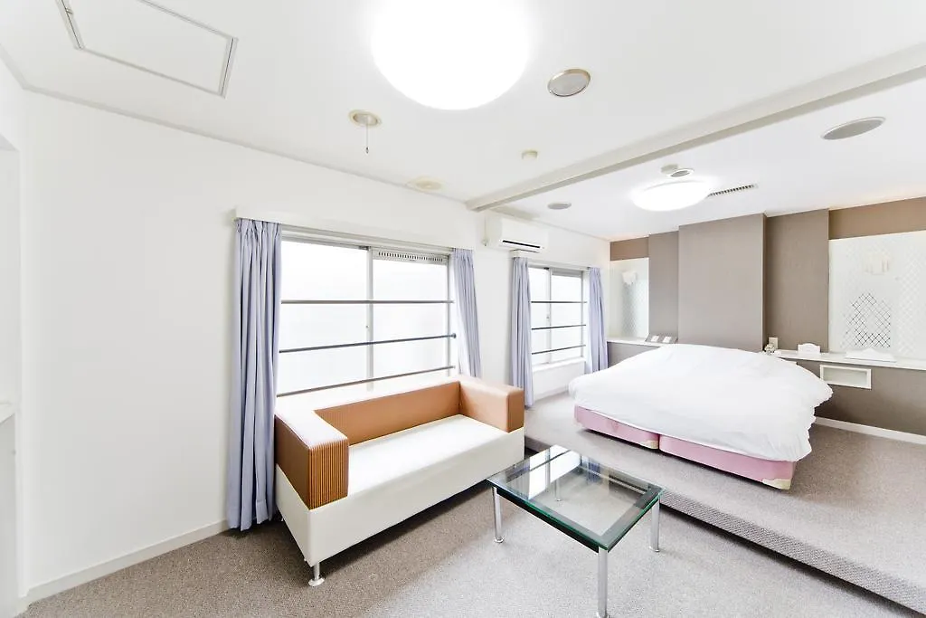 Shinjuku East Hotel Tokio 2*,  Japonia